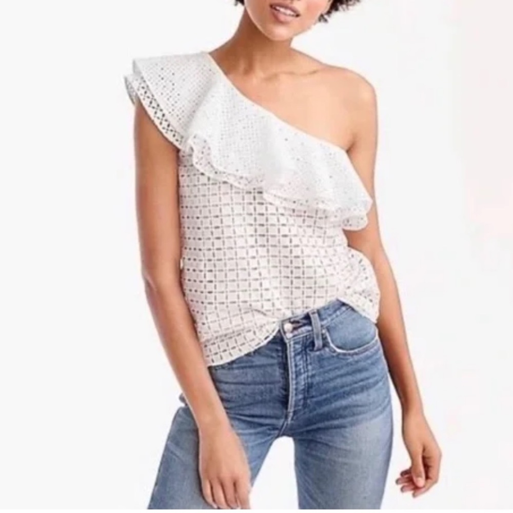 J. CREW WHITE EYELET LACE RUFFLE NECKLINE ONE SHOULDER BLOUSE RESORTWEAR SIZE 4